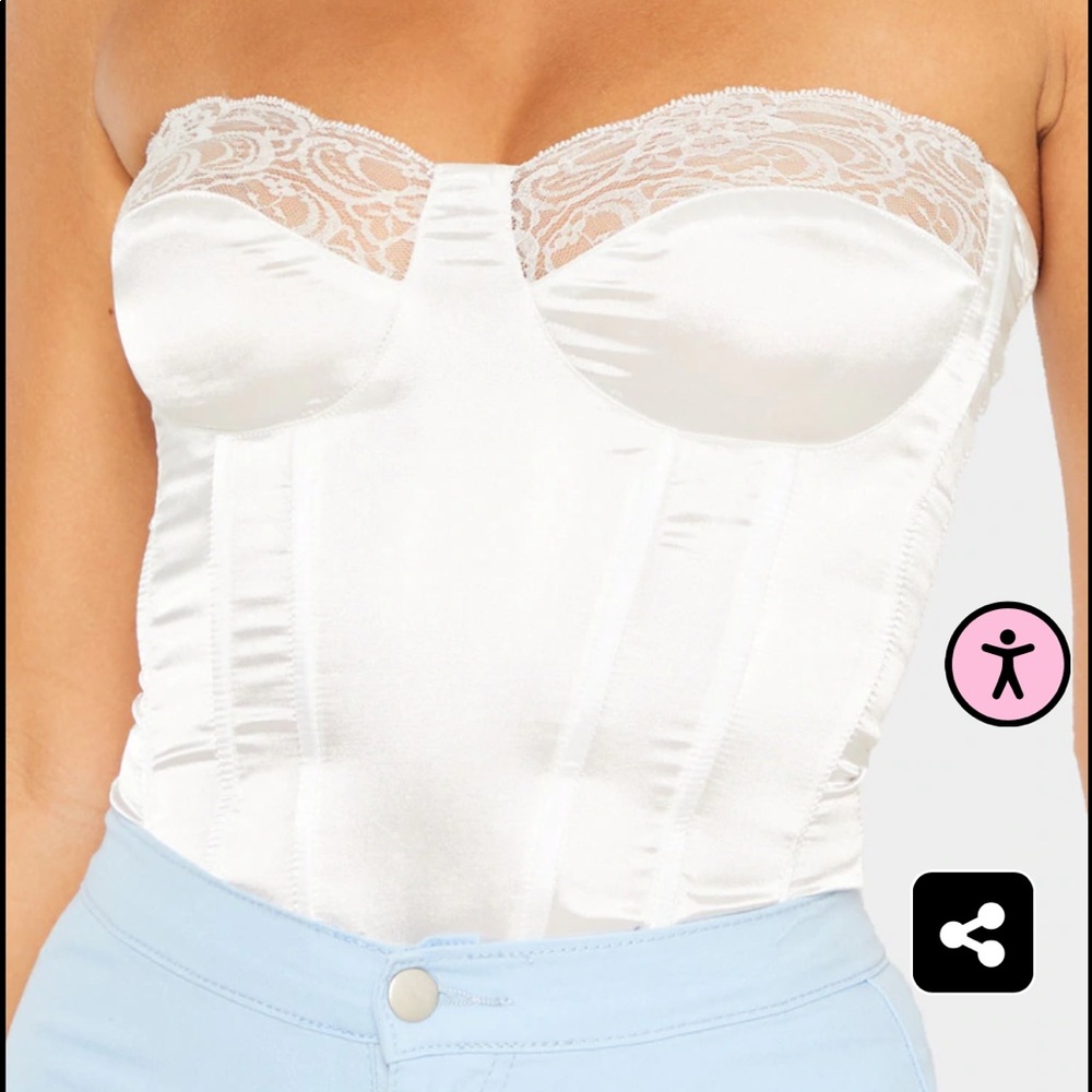 Lace trim corset